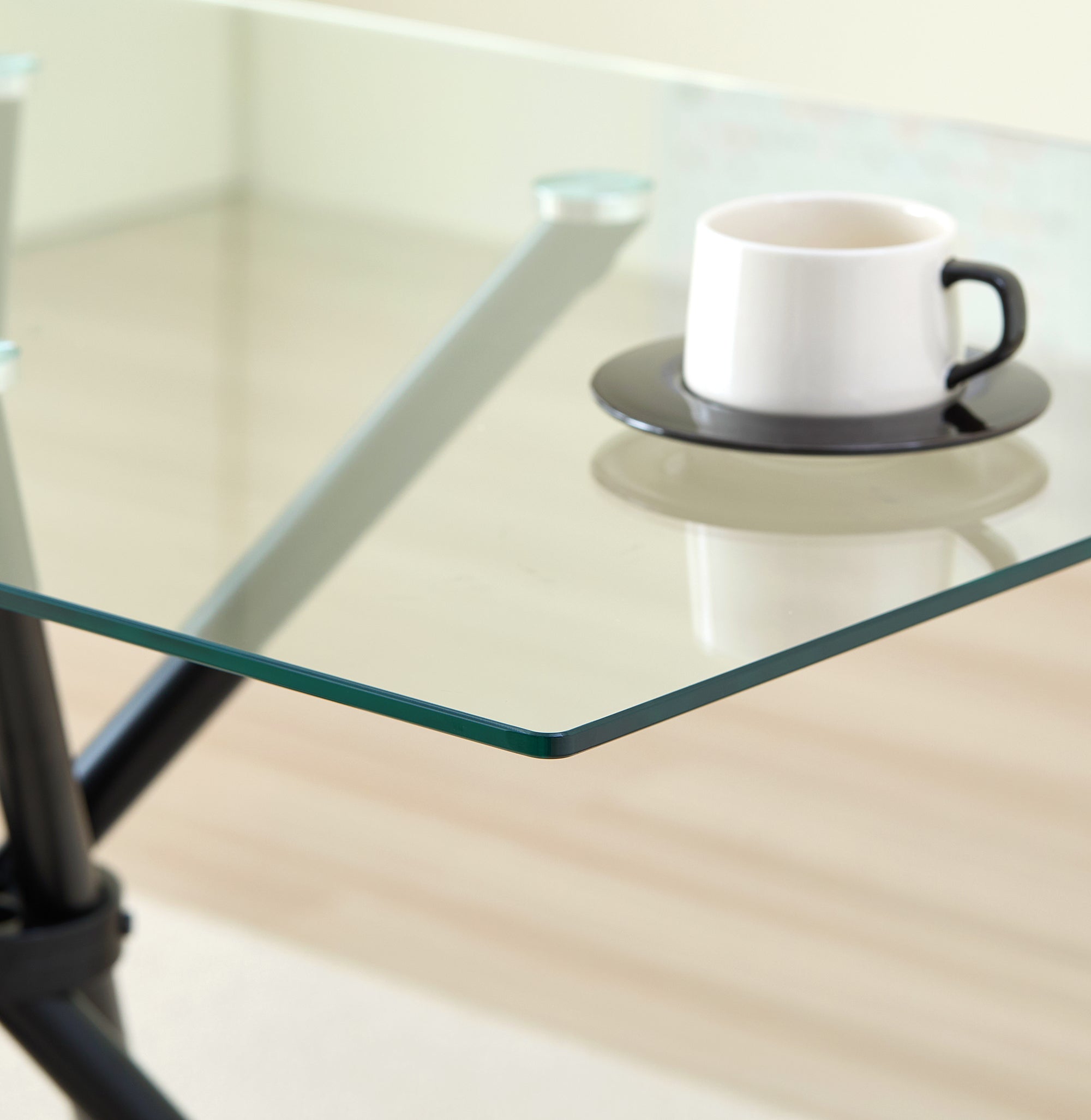 Skyla-Mae Dining Table with 4 Amelia Velvet Chairs - Image 25